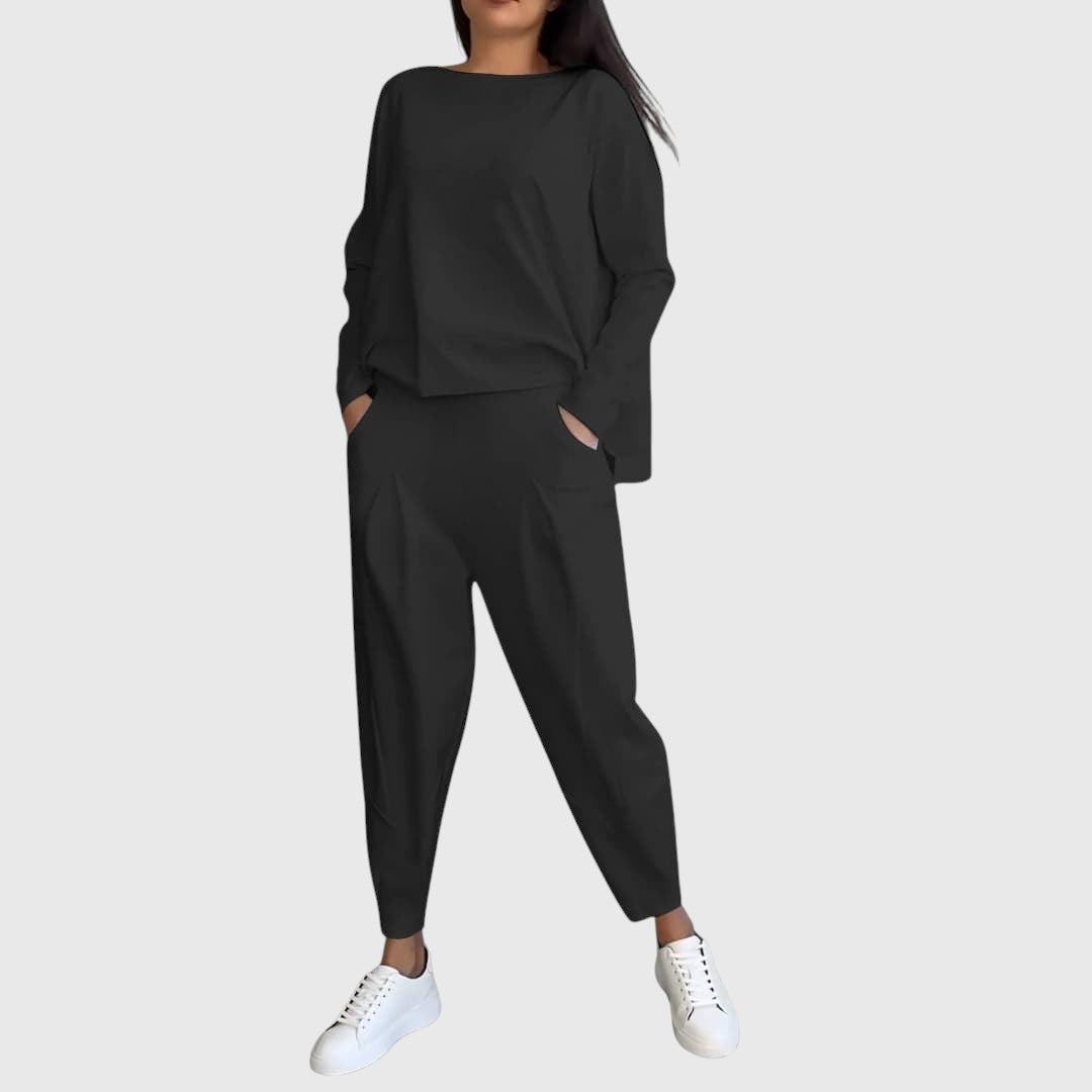 DONNA™ | RELAXED TWO-PIECE SET WITH ROUND NECKLINE