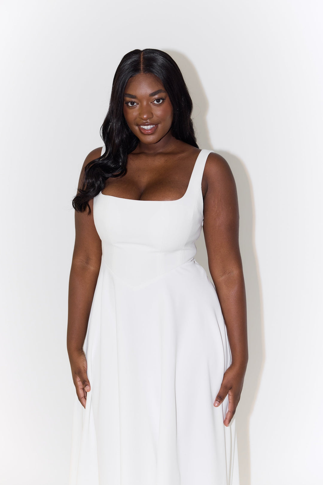 PAULETTE™ | TIMELESS FLOWY MIDI DRESS