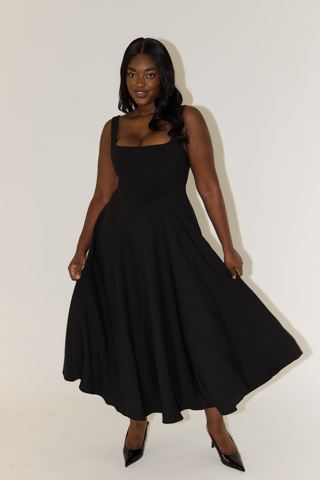 PAULETTE™ | TIMELESS FLOWY MIDI DRESS