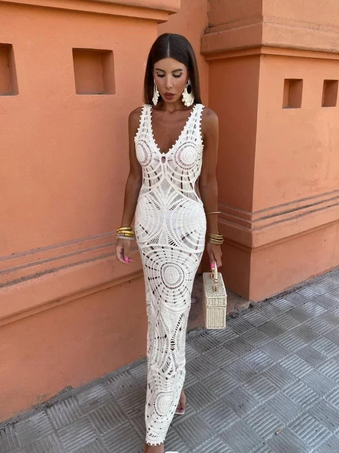 VIRELLE™ | V-NECK FLOWY MAXI DRESS