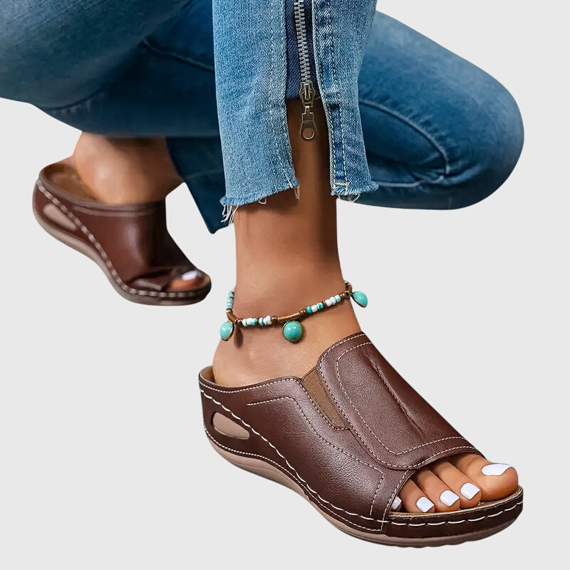 Aretha™ | Orthopedic Sandals