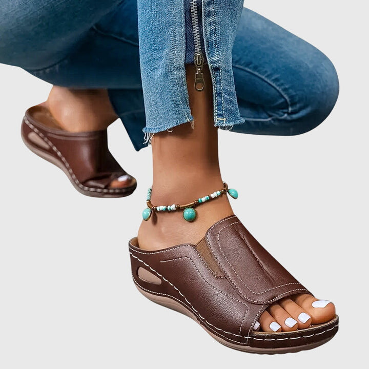 Aretha™ | Orthopedic Sandals