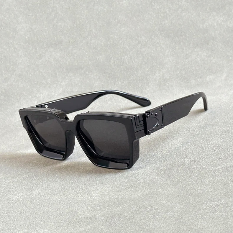 Easton Frames Retro Sunglasses